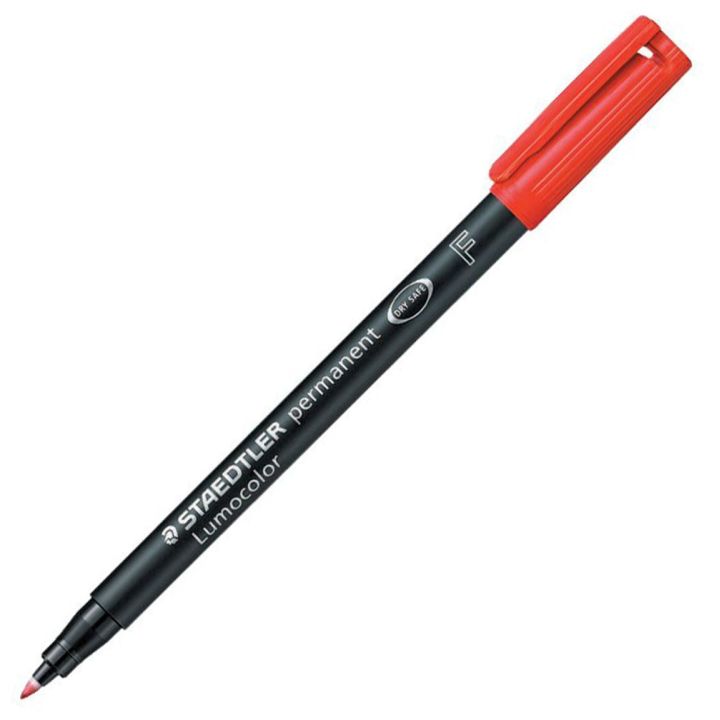 Marqueur permanent Lumocolor de Staedtler®, pointe fine, rouge